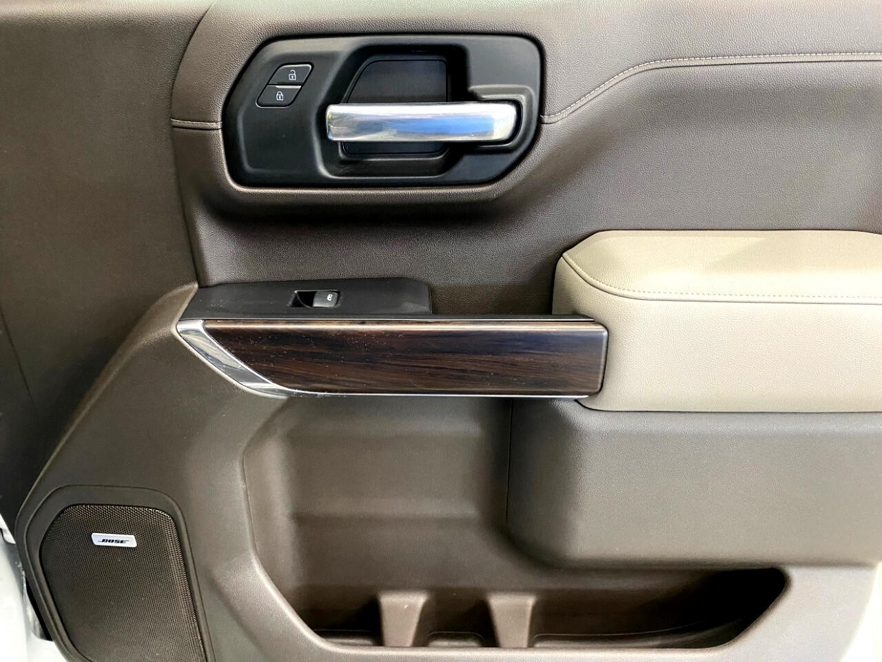 GMC Sierra 1500 SLT Crew Cab Short Bed 4WD 2019