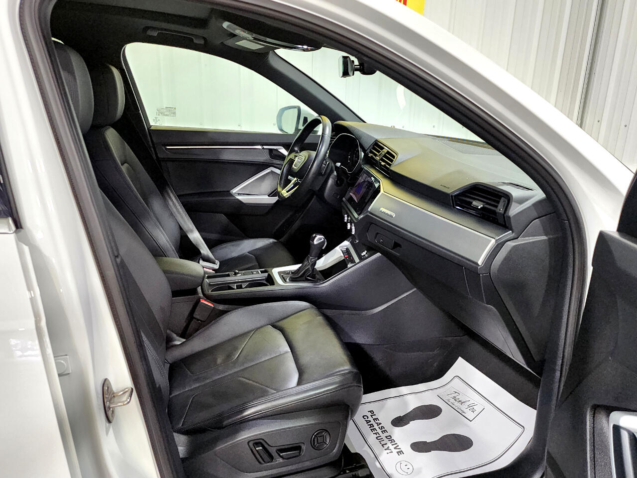 2023 Audi Q3 S line Premium photo 18
