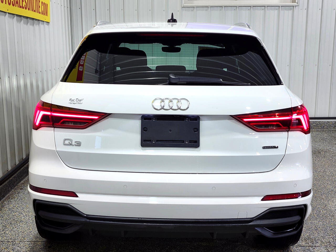 2023 Audi Q3 S line Premium photo 5