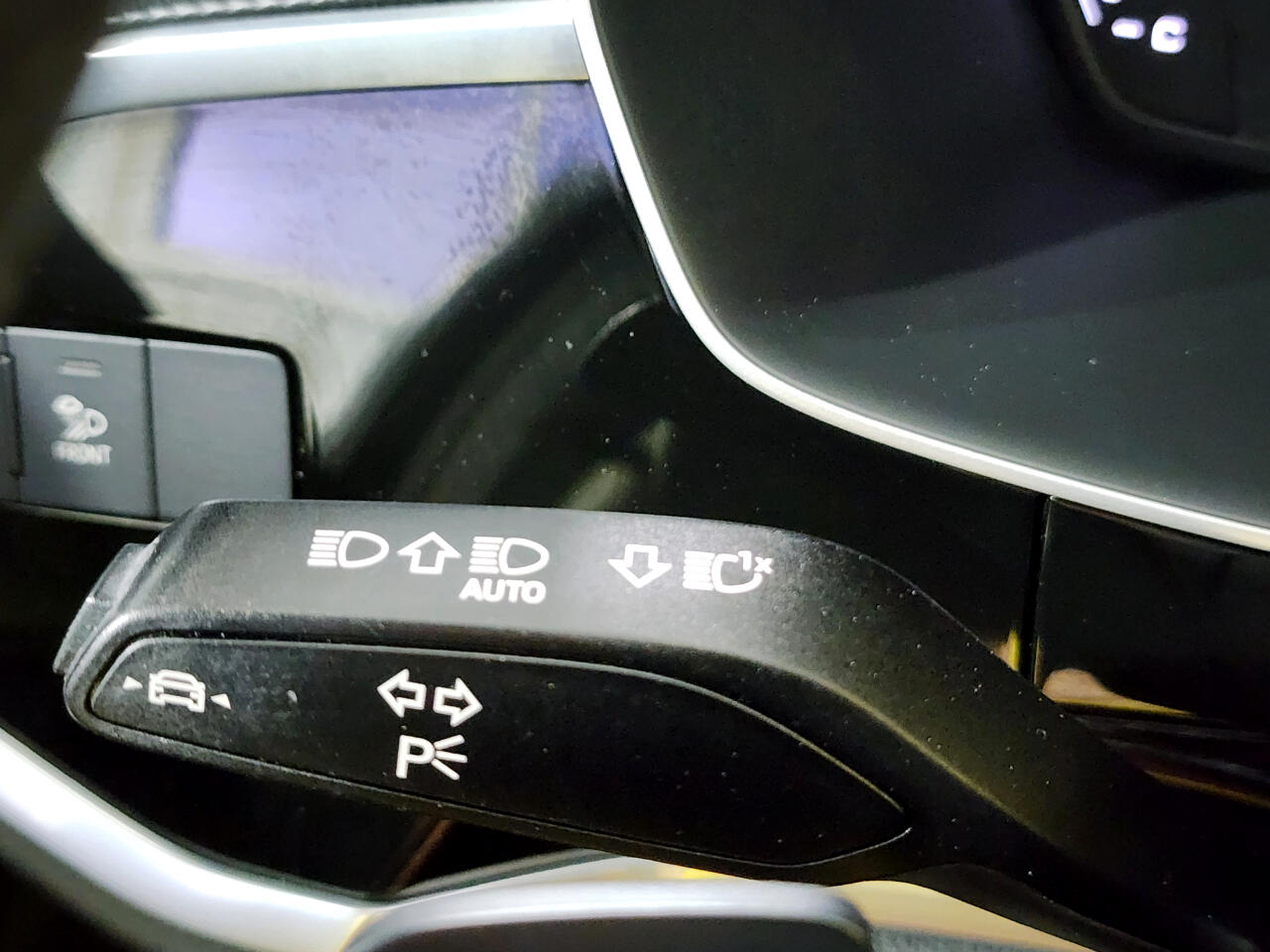 2023 Audi Q3 S line Premium photo 12