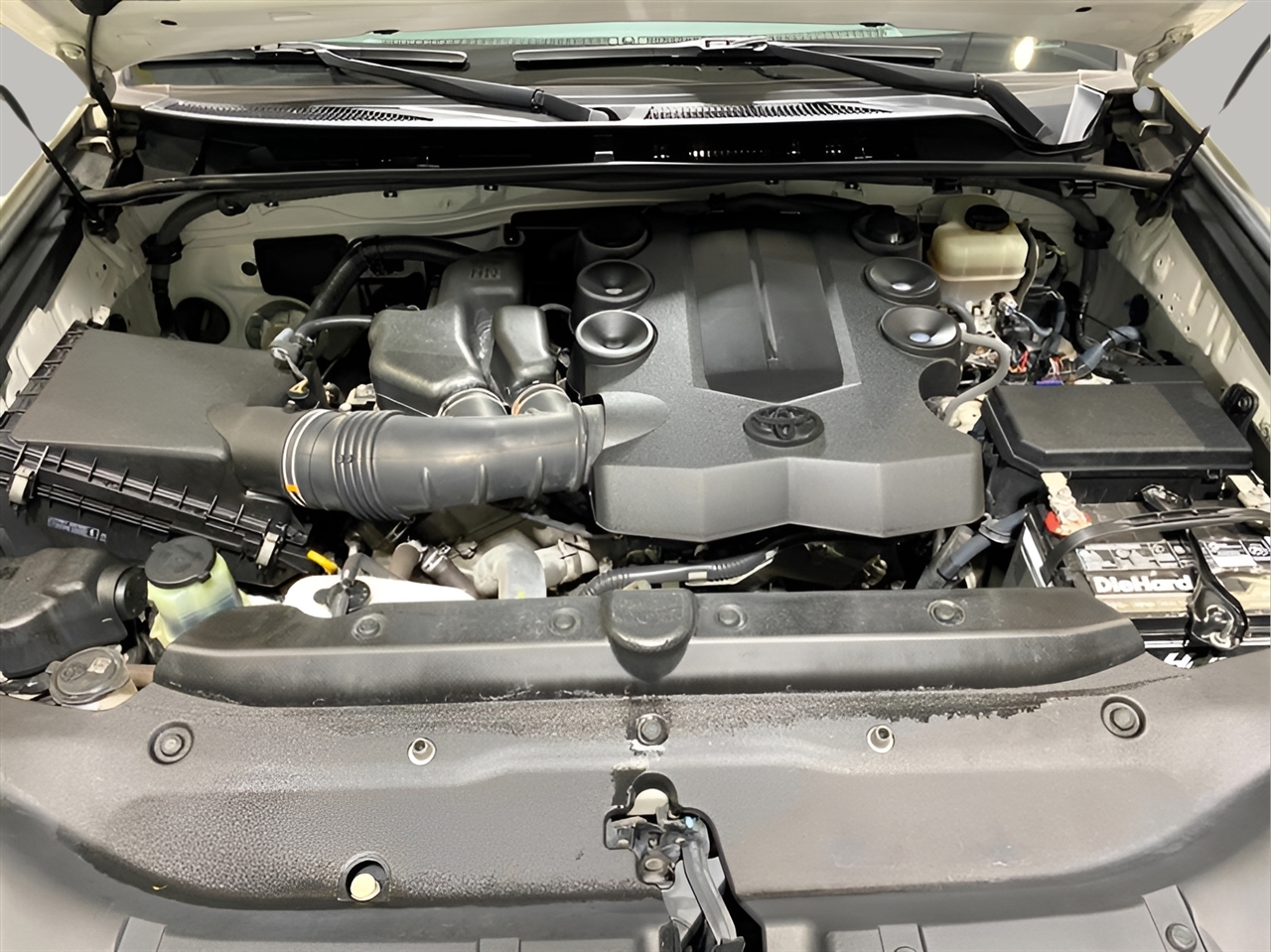 Toyota 4Runner Limited V6 4WD 2015 Toyota 4Runner Limited V6 4WD 2015