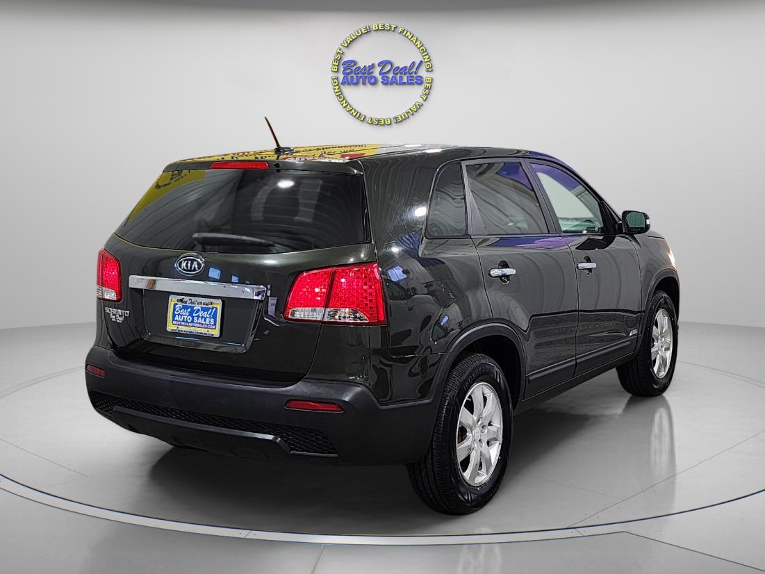 2011 Kia Sorento LX photo 5