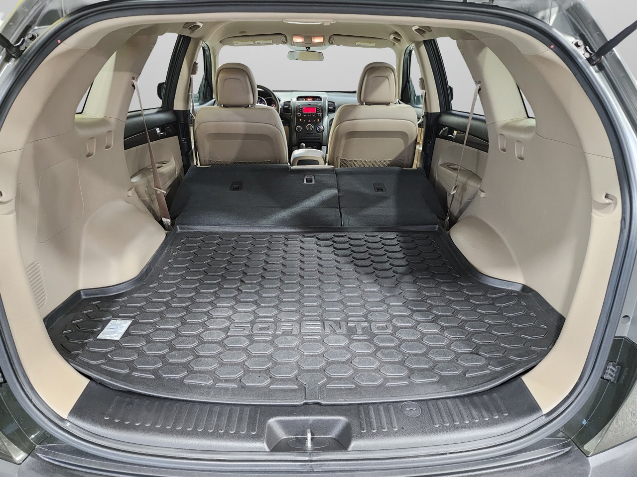 2011 Kia Sorento LX photo 28
