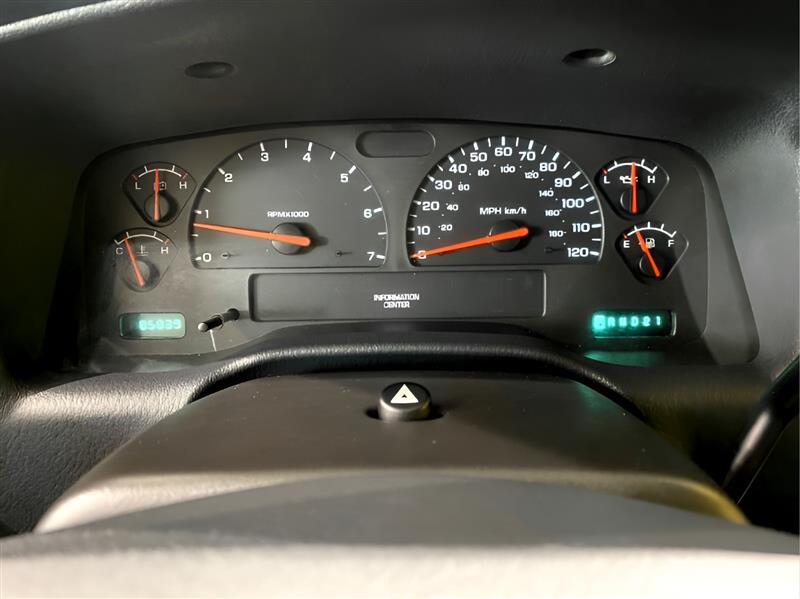2003 Dodge Durango SLT photo 11