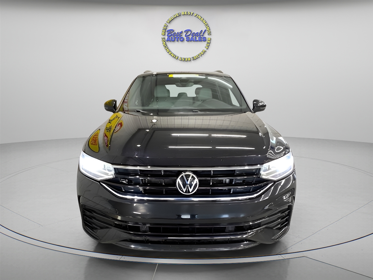 Volkswagen Tiguan SE R-Line Black 4MOTION 2023 Volkswagen Tiguan SE R-Line Black 4MOTION 2023
