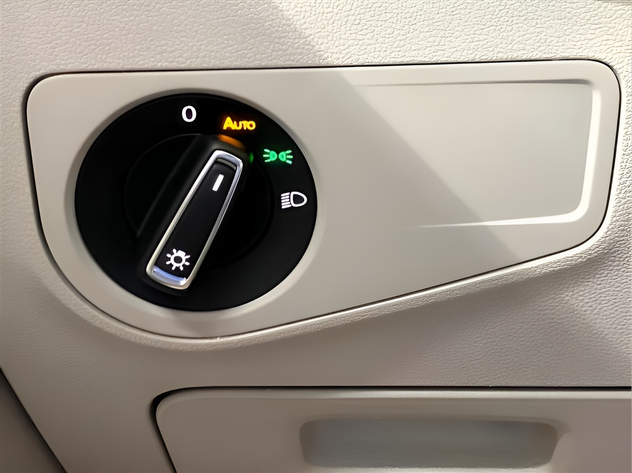 Volkswagen Tiguan SE R-Line Black 4MOTION 2023 Volkswagen Tiguan SE R-Line Black 4MOTION 2023