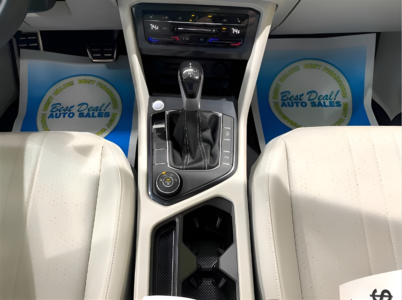 Volkswagen Tiguan SE R-Line Black 4MOTION 2023 Volkswagen Tiguan SE R-Line Black 4MOTION 2023