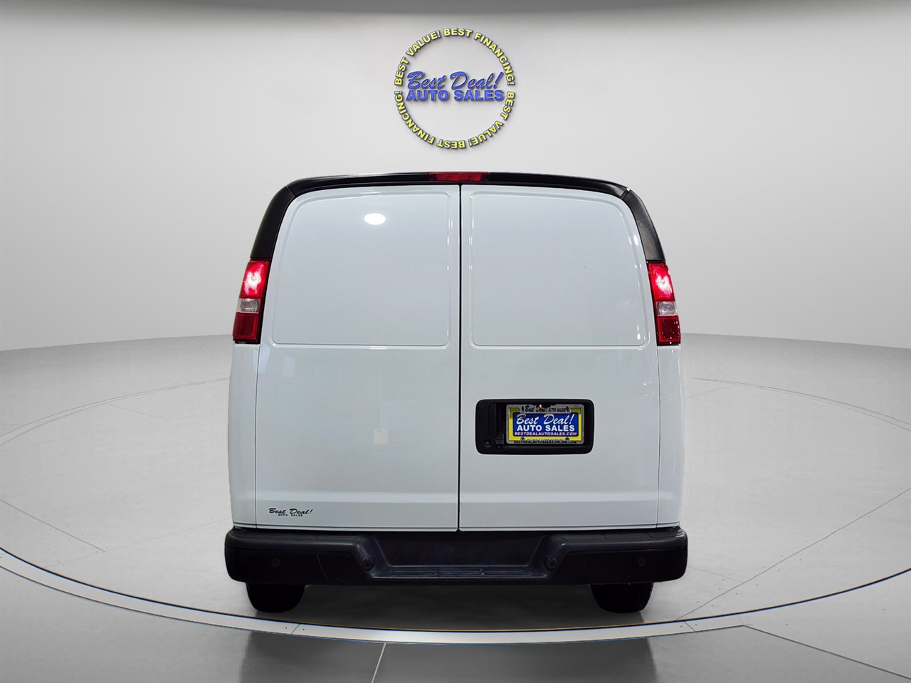 2021 Chevrolet Express 2500 Cargo Van photo 4