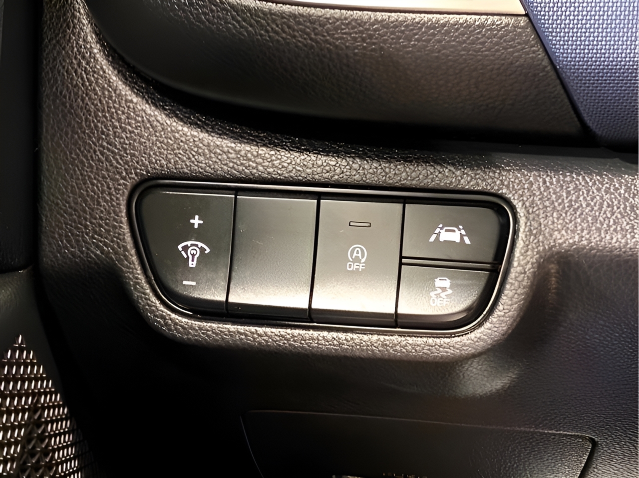 2021 Kia Seltos S photo 14