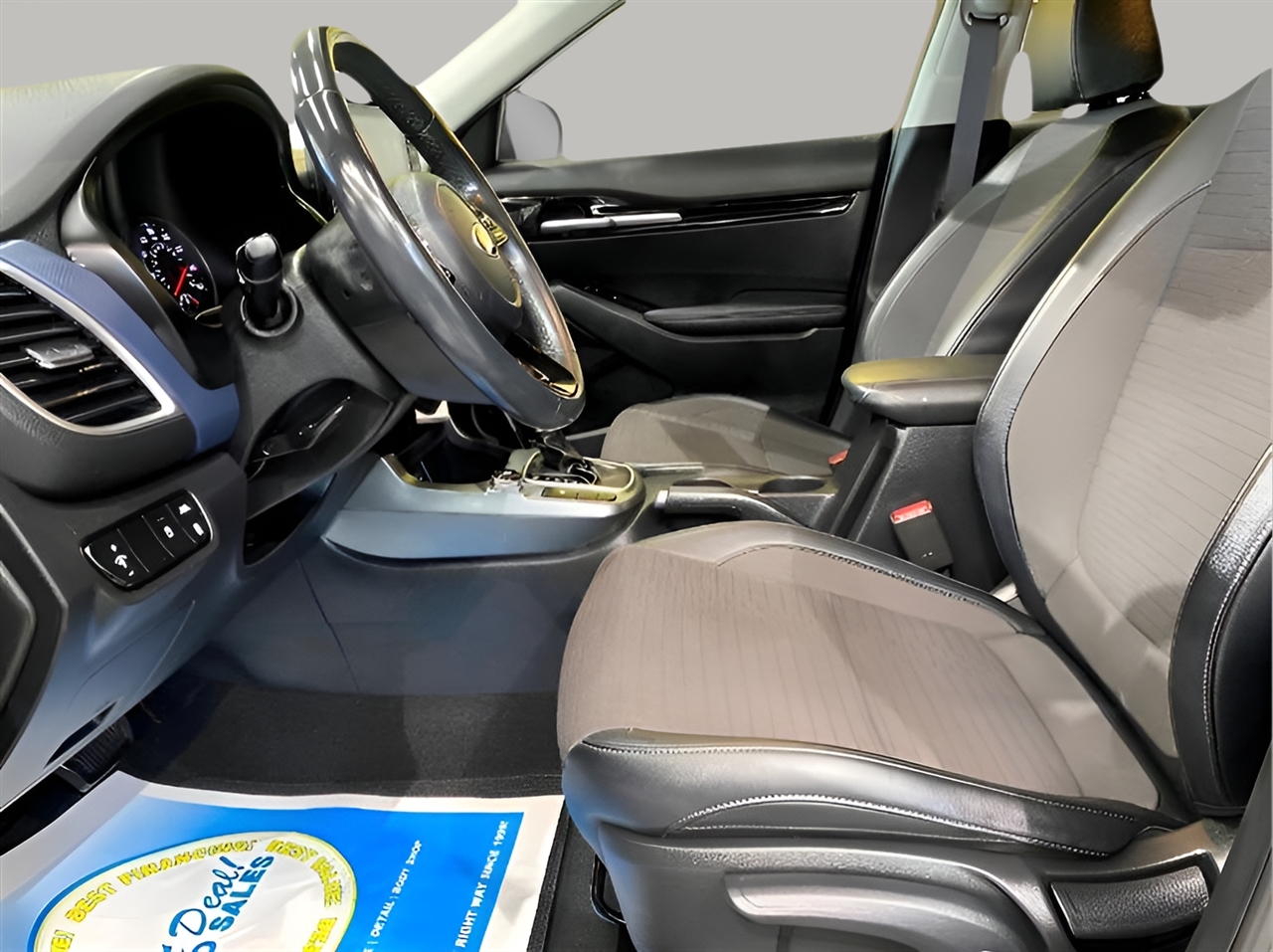 2021 Kia Seltos S photo 17