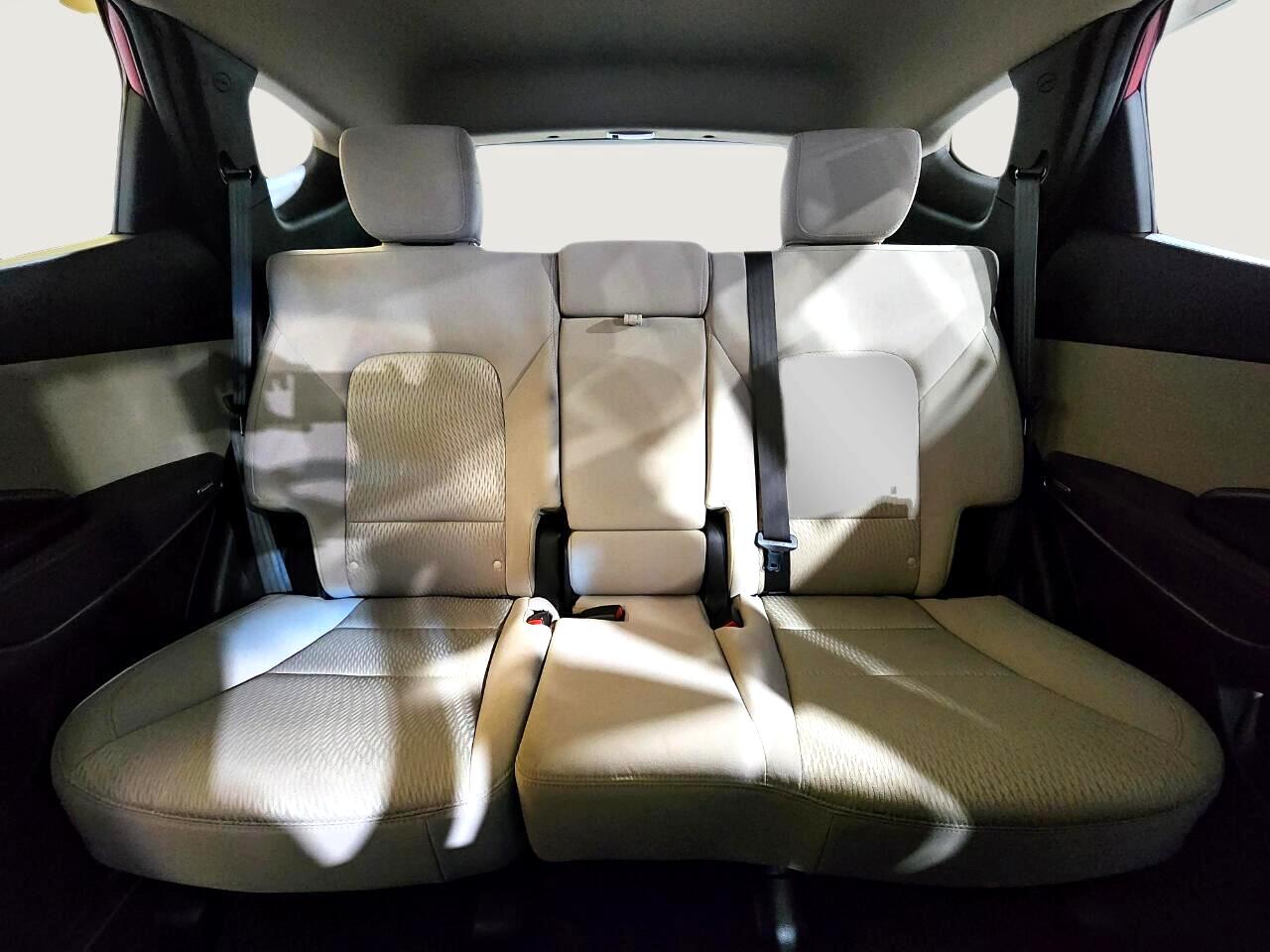 2017 Hyundai Santa Fe Sport photo 26