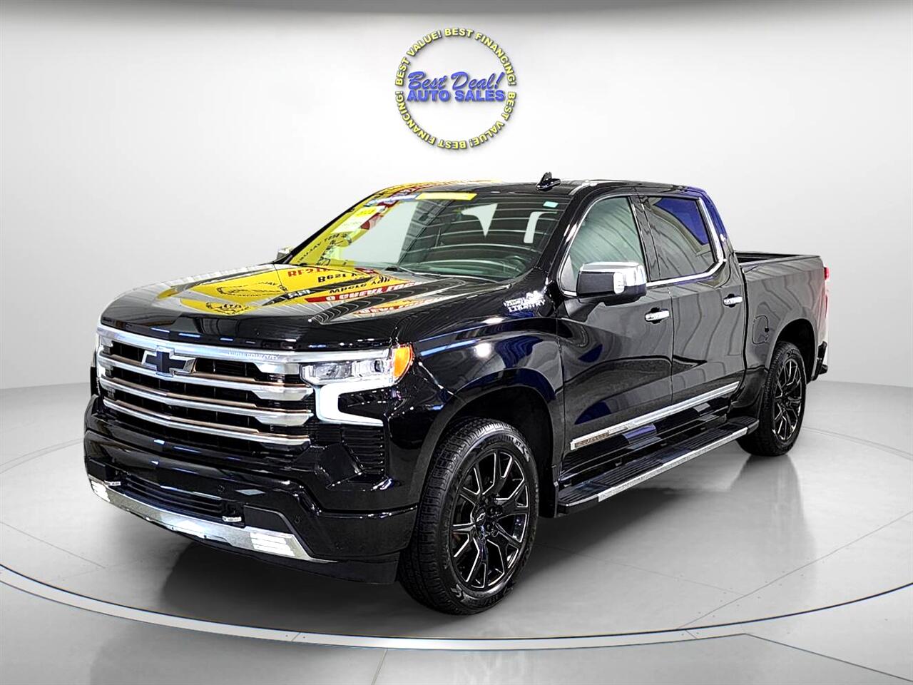 2022 Chevrolet Silverado 1500 High Country photo 3