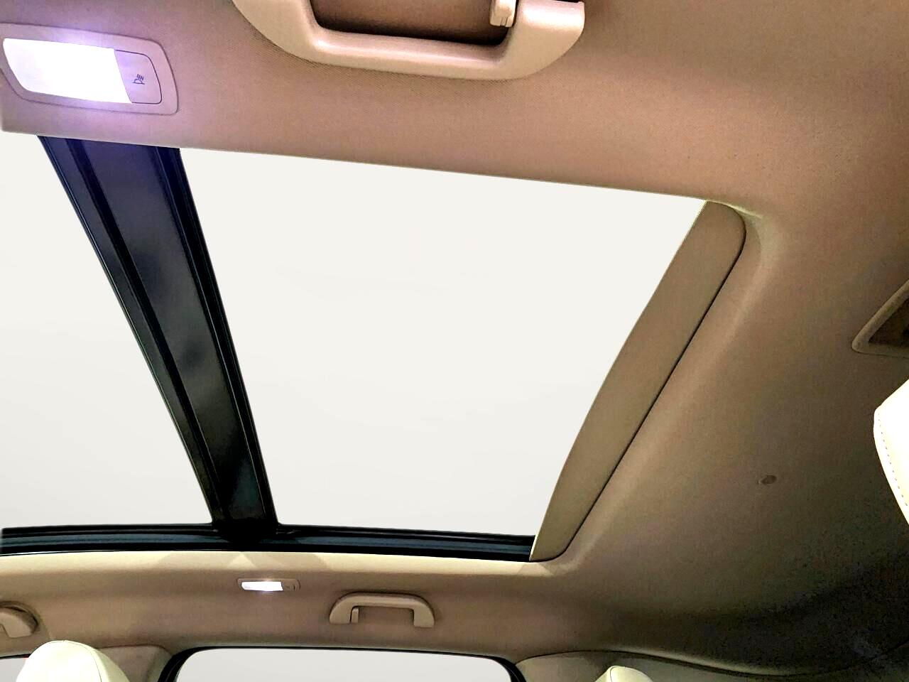 2022 Acura MDX SH-AWD Technology photo 31