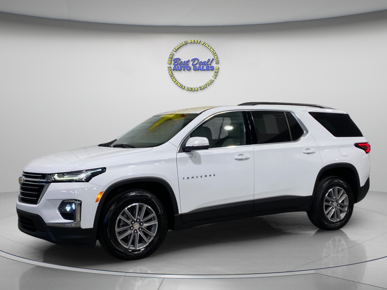 Chevrolet Traverse LT Cloth FWD 2022 Chevrolet Traverse LT Cloth FWD 2022