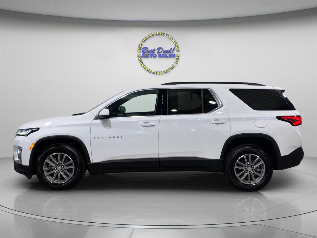 Chevrolet Traverse LT Cloth FWD 2022 Chevrolet Traverse LT Cloth FWD 2022