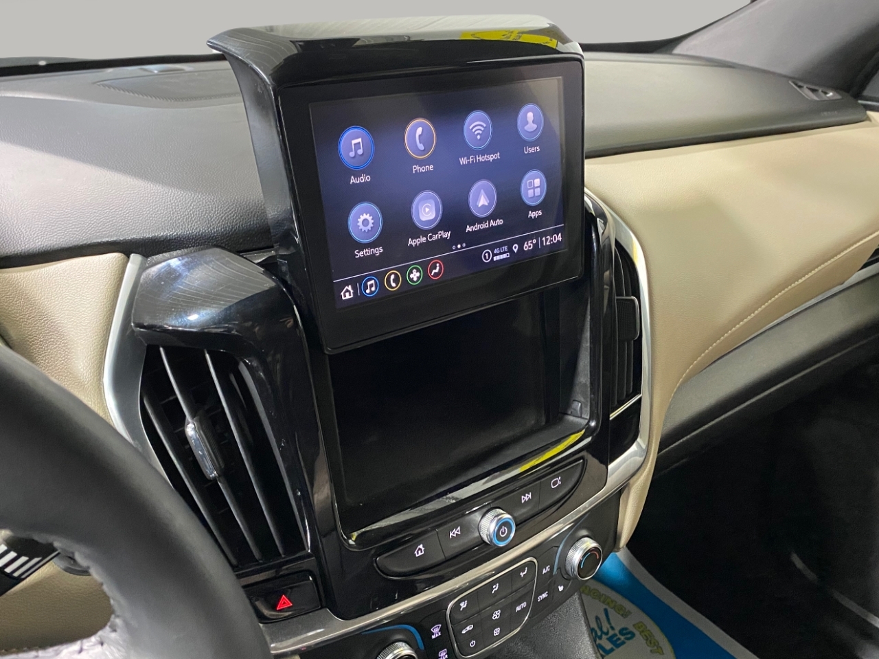 Chevrolet Traverse LT Cloth FWD 2022 Chevrolet Traverse LT Cloth FWD 2022