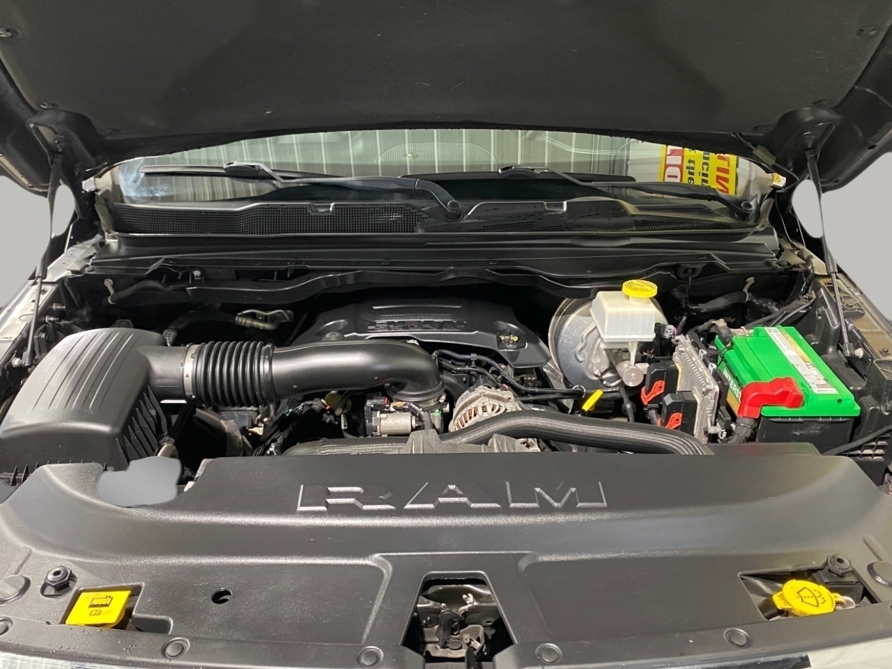 RAM 1500 Laramie Crew Cab SWB 4WD 2019