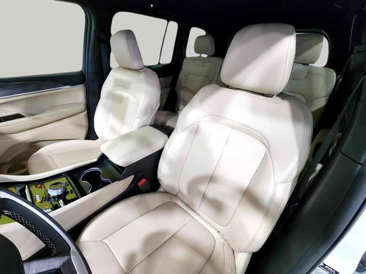 2024 Jeep Grand Cherokee Limited photo 11