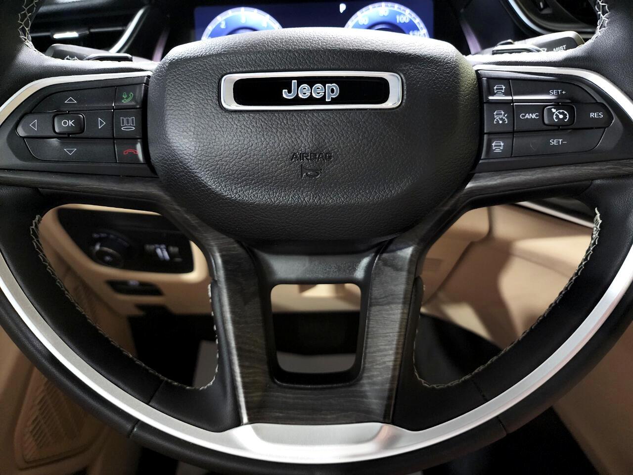 2024 Jeep Grand Cherokee Limited photo 13