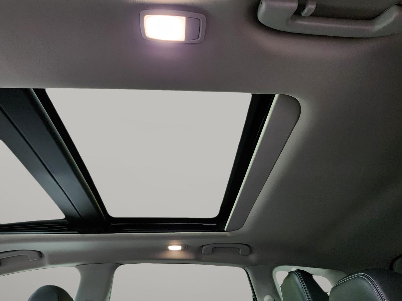 2016 Nissan Murano Platinum photo 33