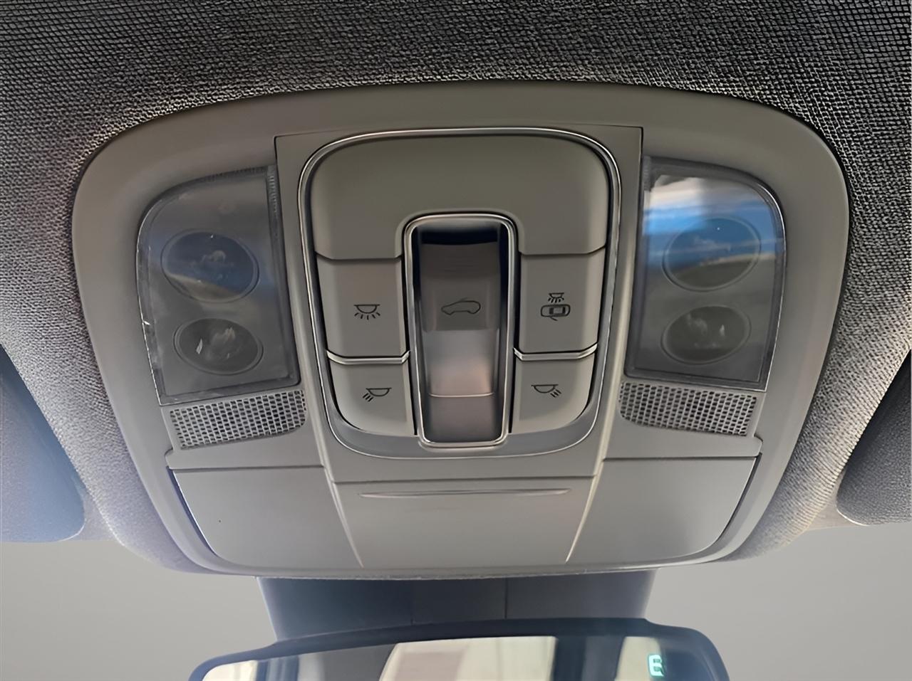 Hyundai Santa Fe Ultimate 2.0T AWD 2019