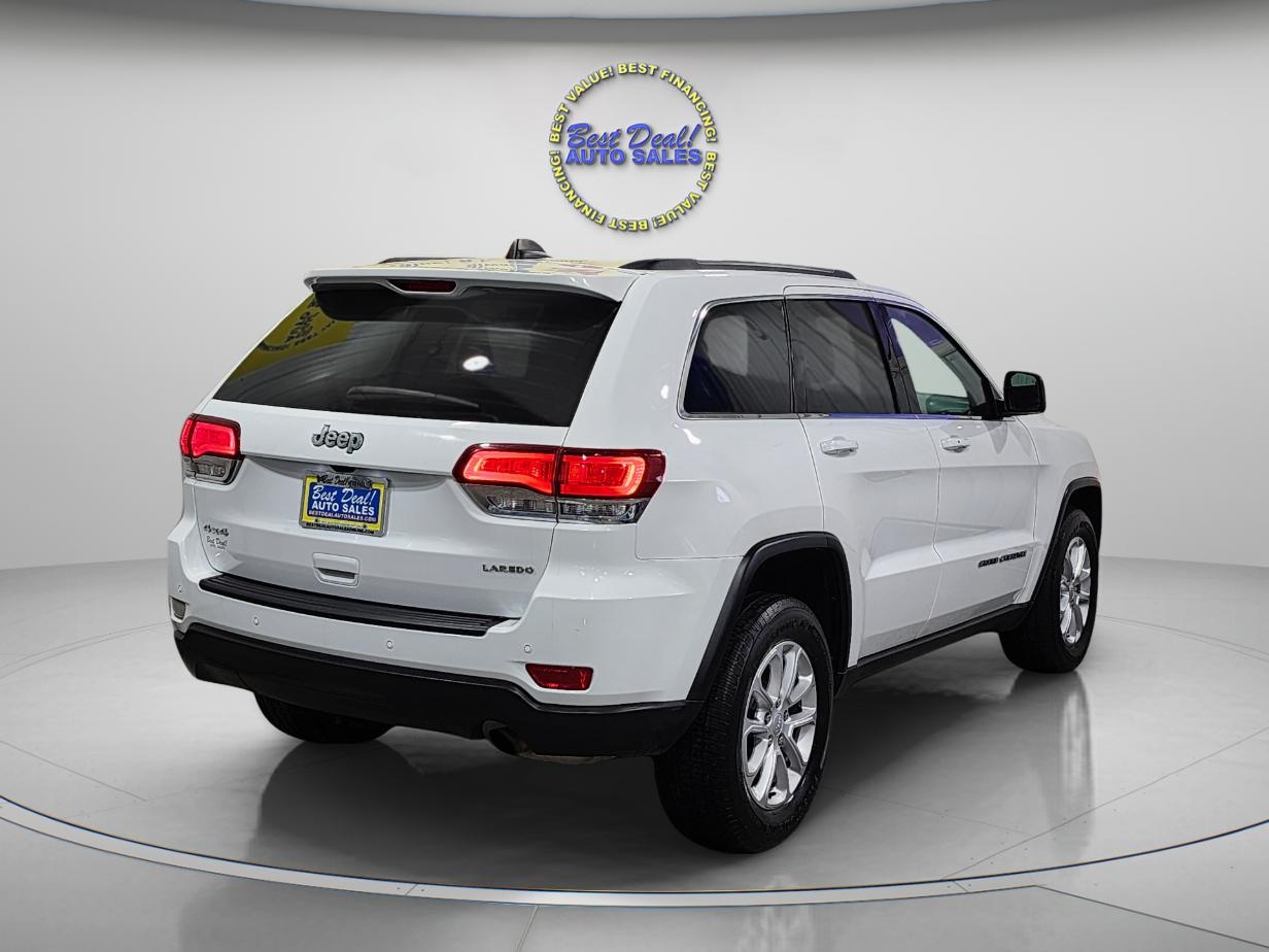 2021 Jeep Grand Cherokee Laredo E photo 7