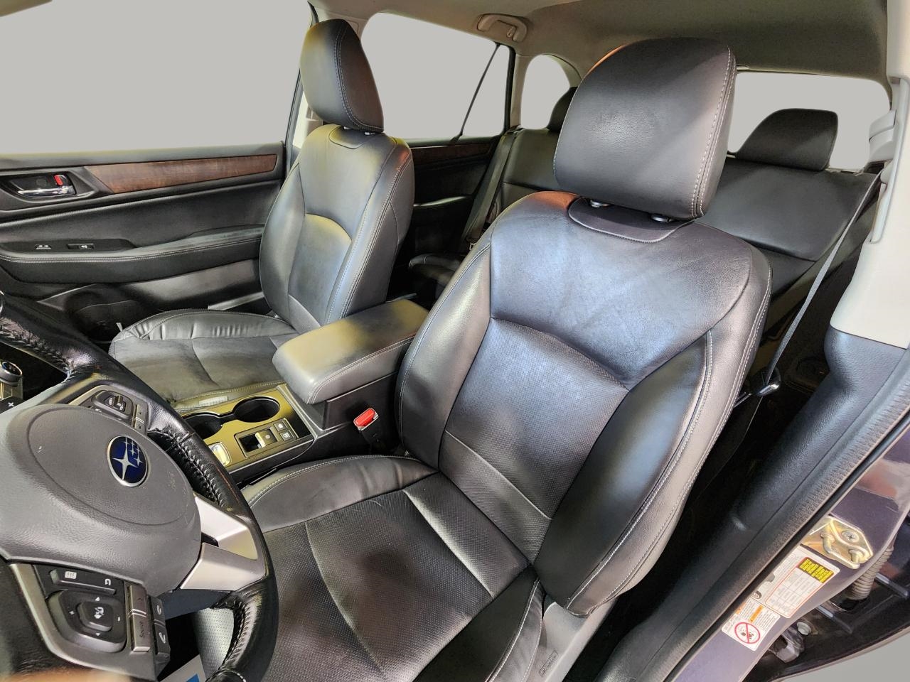 2016 Subaru Outback 2.5i Limited photo 29
