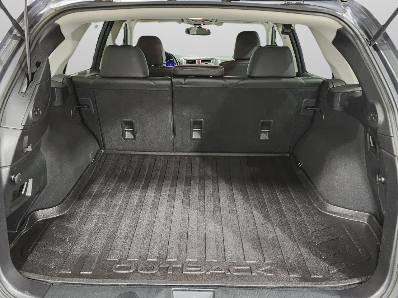 2016 Subaru Outback 2.5i Limited photo 36