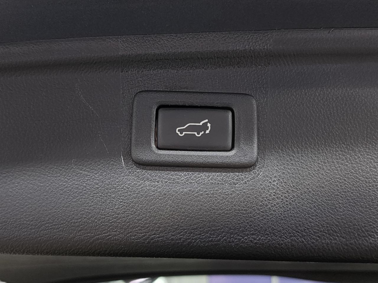 2016 Subaru Outback 2.5i Limited photo 38