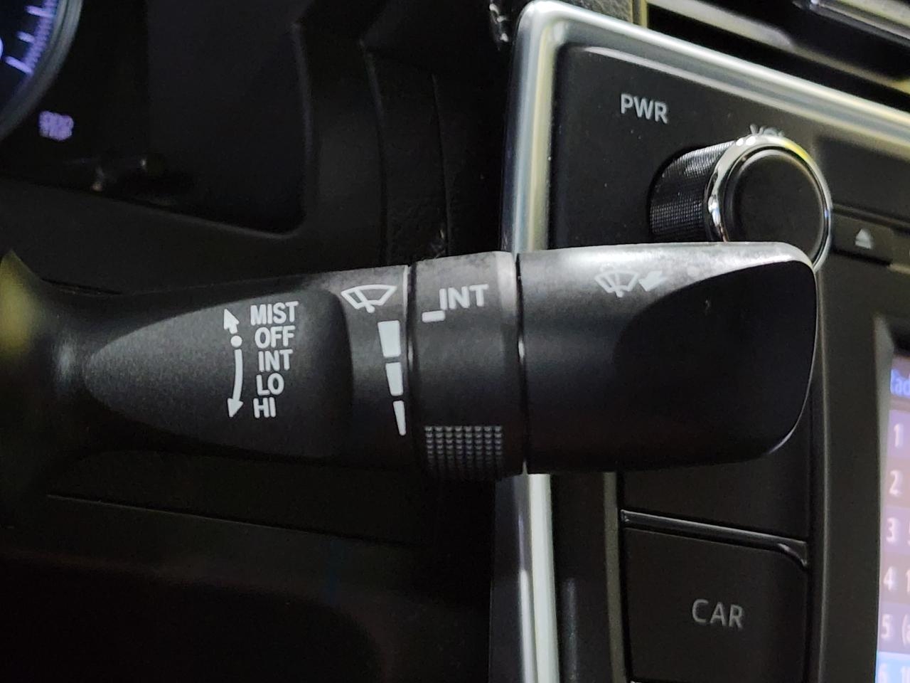 2017 Toyota Camry LE photo 13