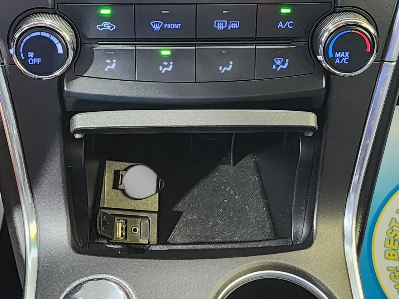 2017 Toyota Camry LE photo 19