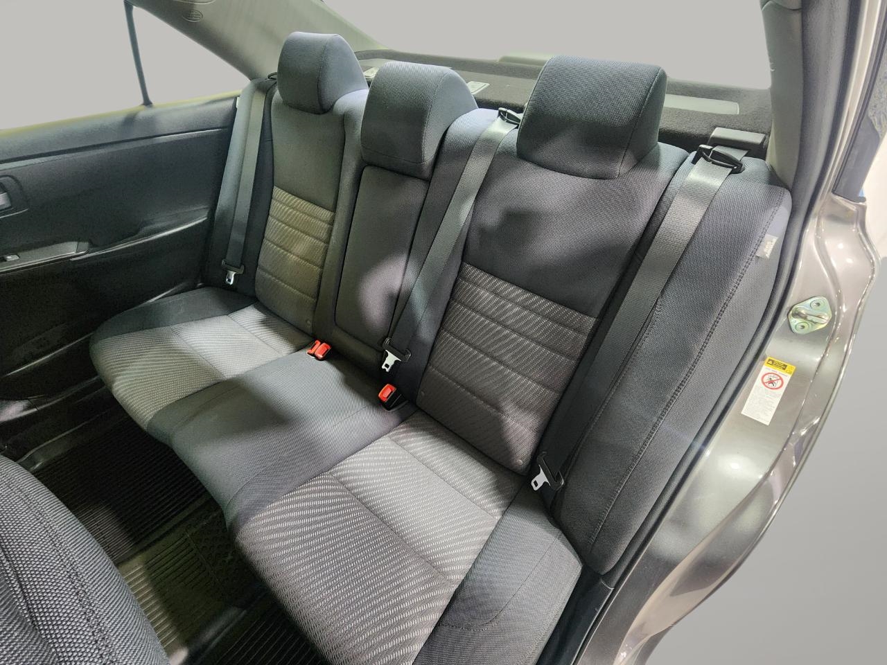 2017 Toyota Camry LE photo 25