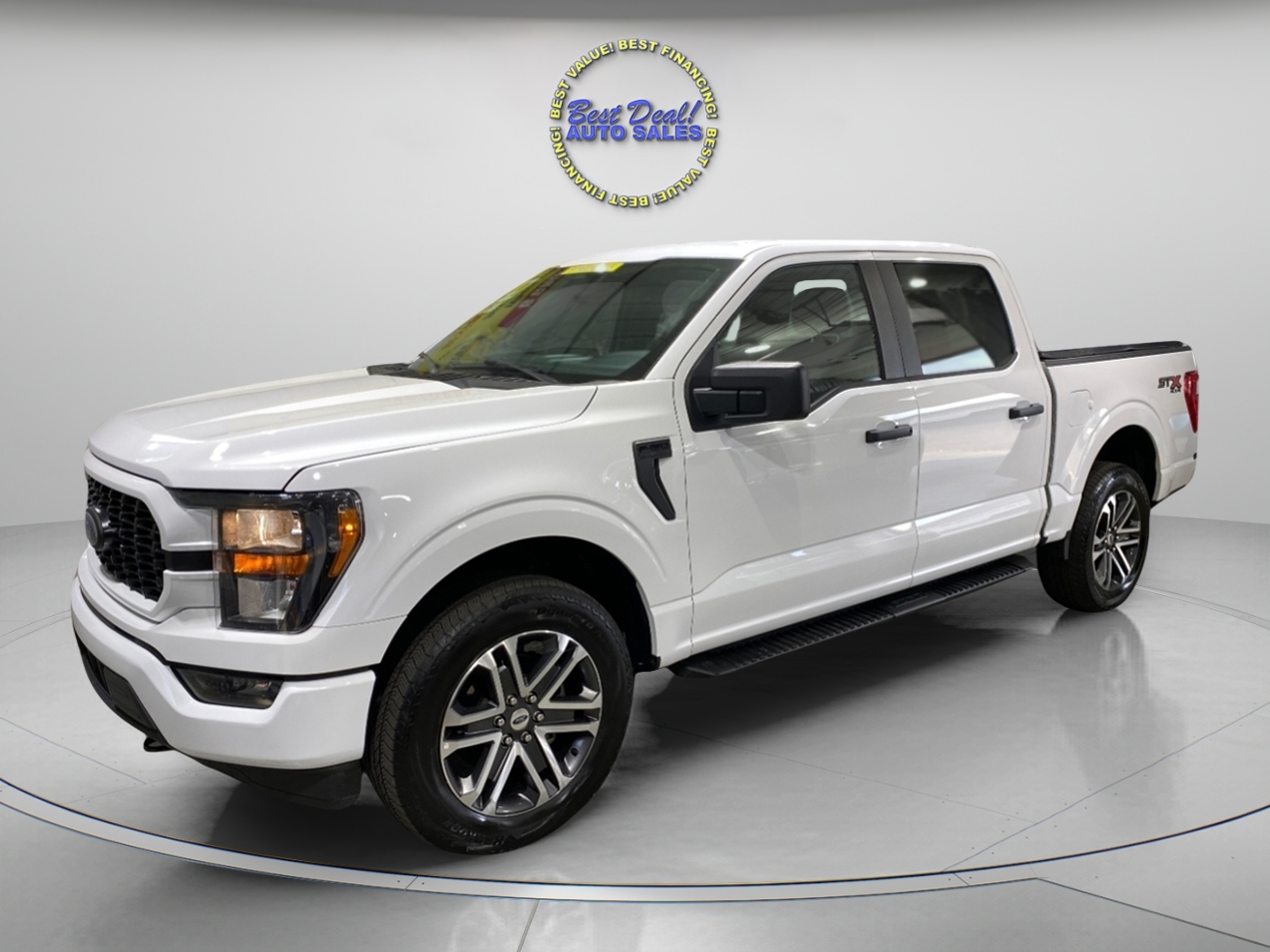 2023 Ford F-150 XL's photo