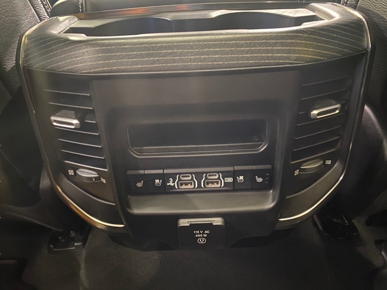 RAM 1500 Limited Crew Cab SWB 4WD 2019