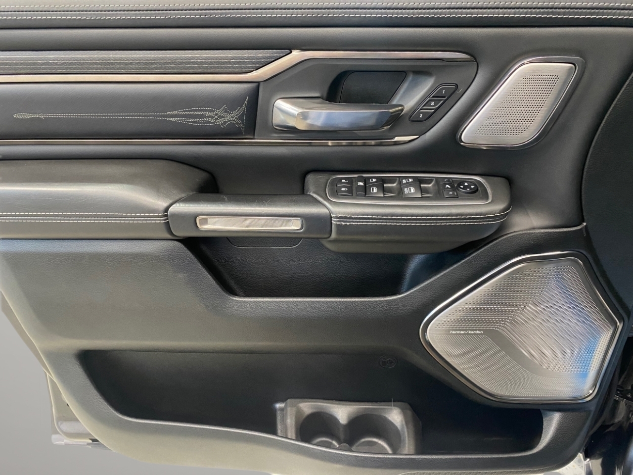 RAM 1500 Limited Crew Cab SWB 4WD 2019