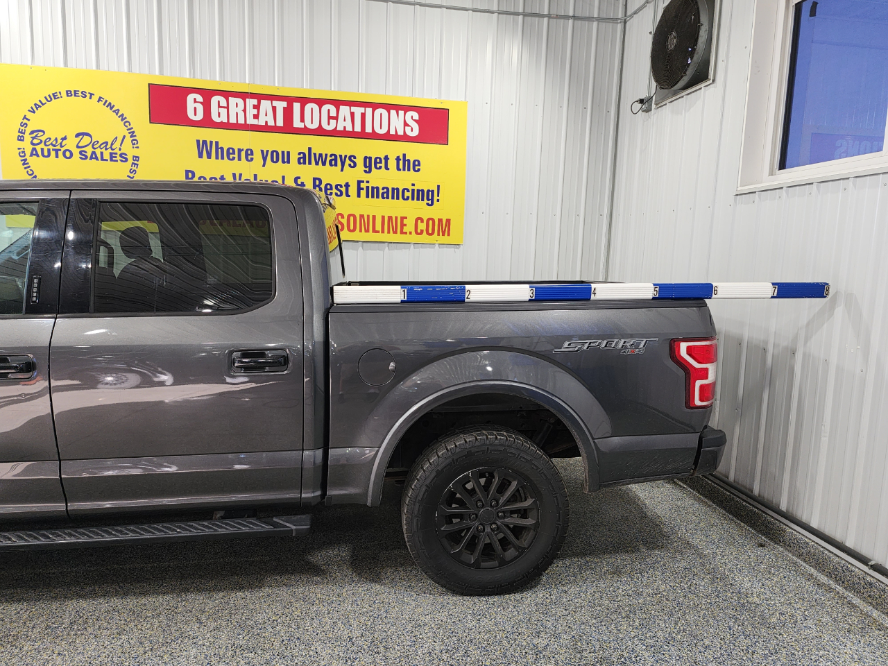 2018 Ford F-150 XLT photo 2