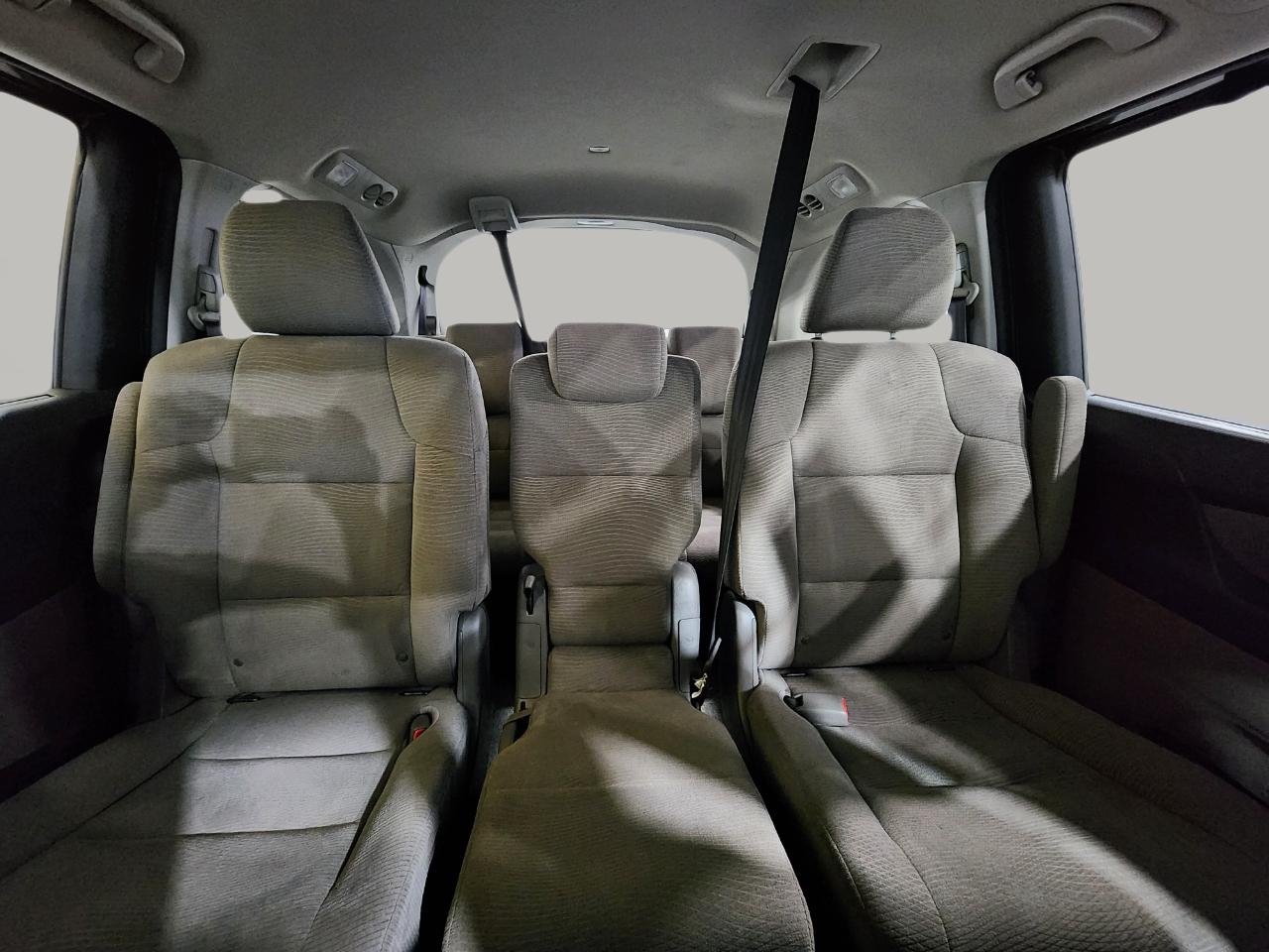 2013 Honda Odyssey EX photo 25