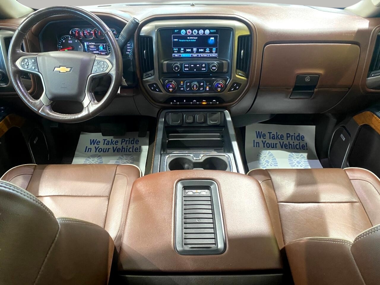 Chevrolet Silverado 1500 High Country Crew Cab Short Box 4WD 2018 Chevrolet Silverado 1500 High Country Crew Cab Short Box 4WD 2018