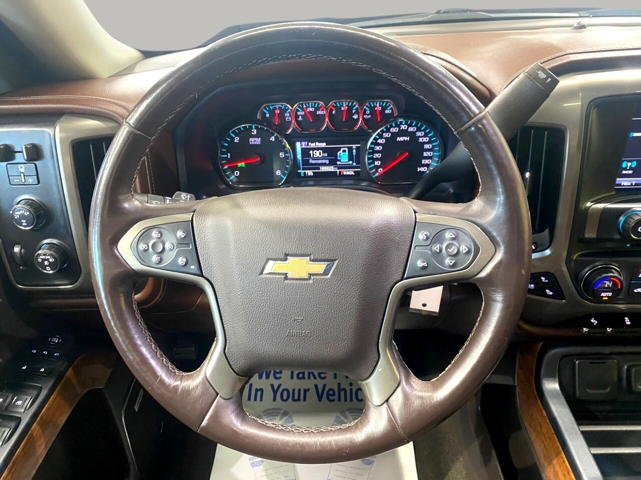 Chevrolet Silverado 1500 High Country Crew Cab Short Box 4WD 2018 Chevrolet Silverado 1500 High Country Crew Cab Short Box 4WD 2018
