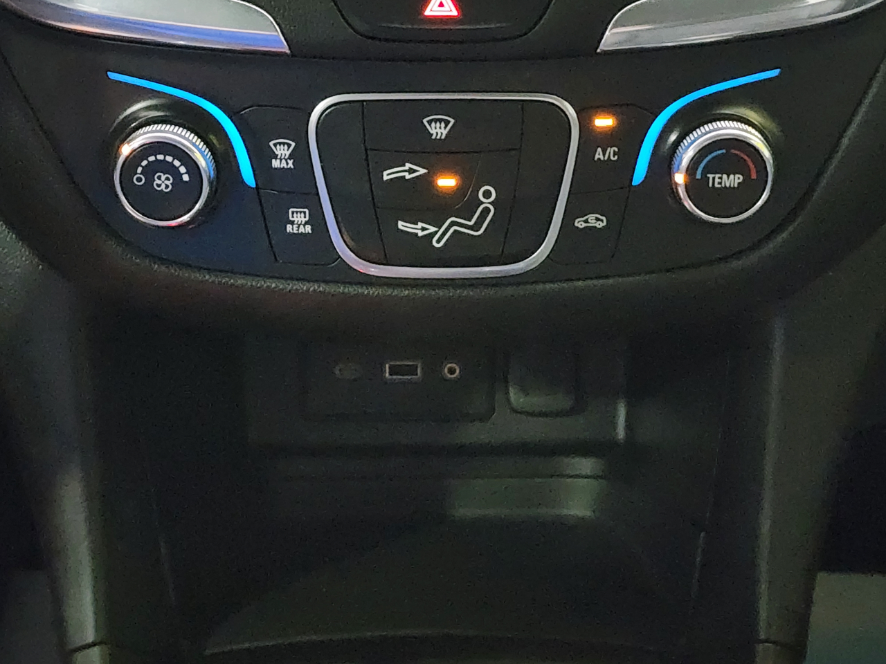 2019 Chevrolet Equinox photo 17