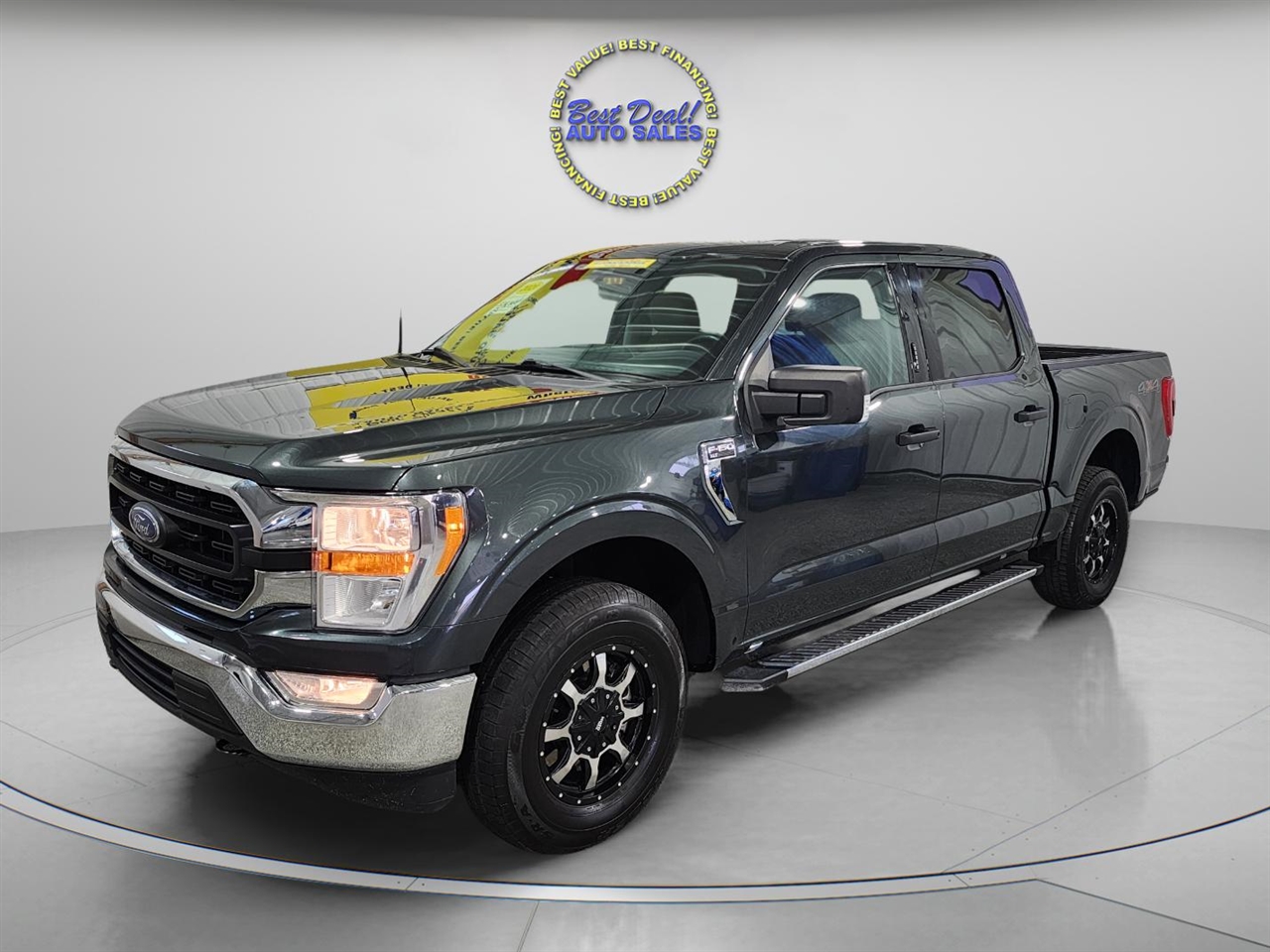 2021 Ford F-150 XLT's photo