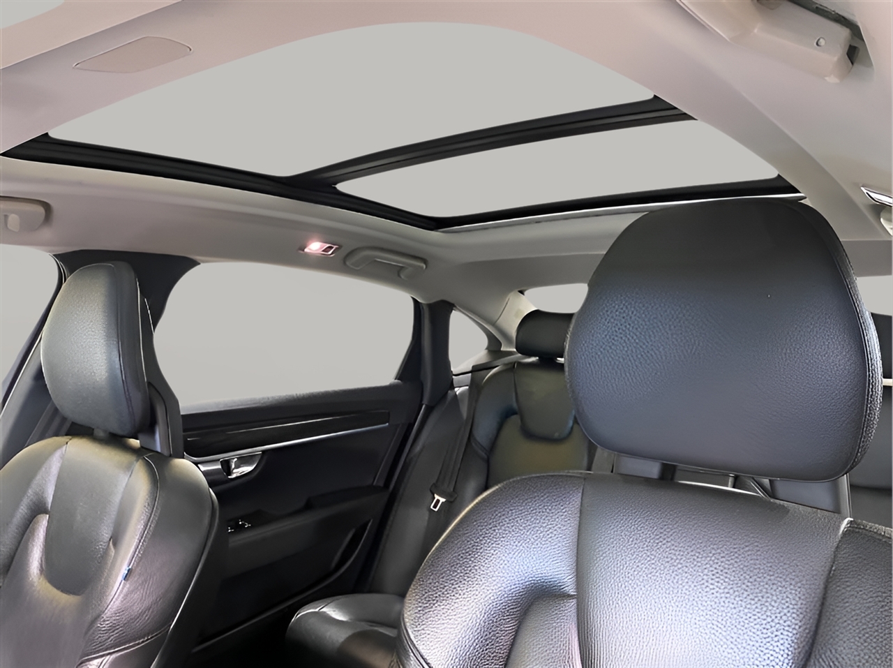 Volvo S90 T6 Momentum AWD 2018