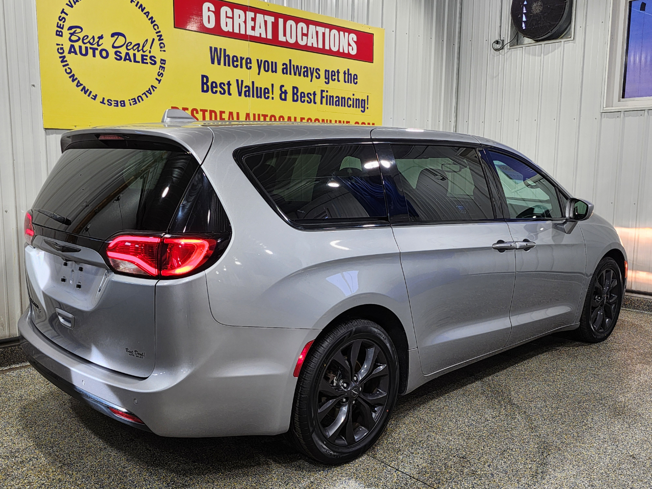 Chrysler Pacifica  2020