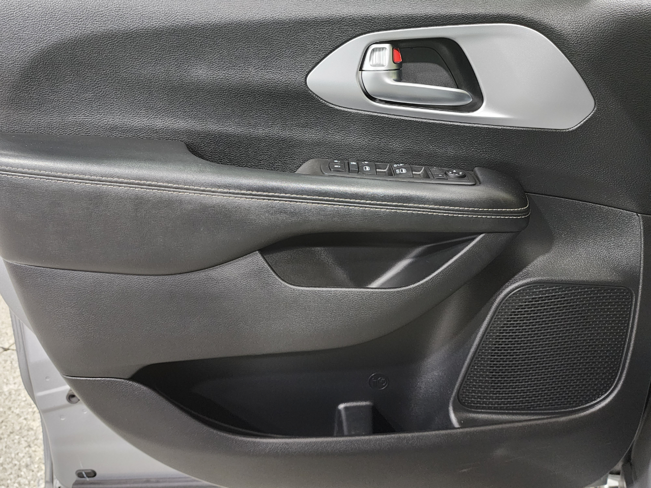 Chrysler Pacifica  2020