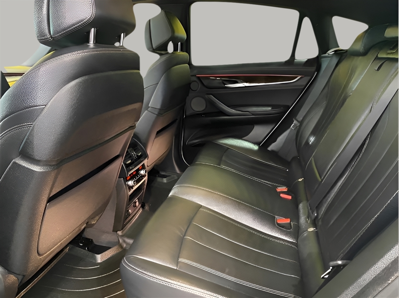 BMW X6 xDrive50i 2019