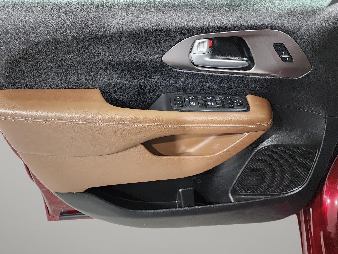 Chrysler Pacifica  2018 Chrysler Pacifica  2018