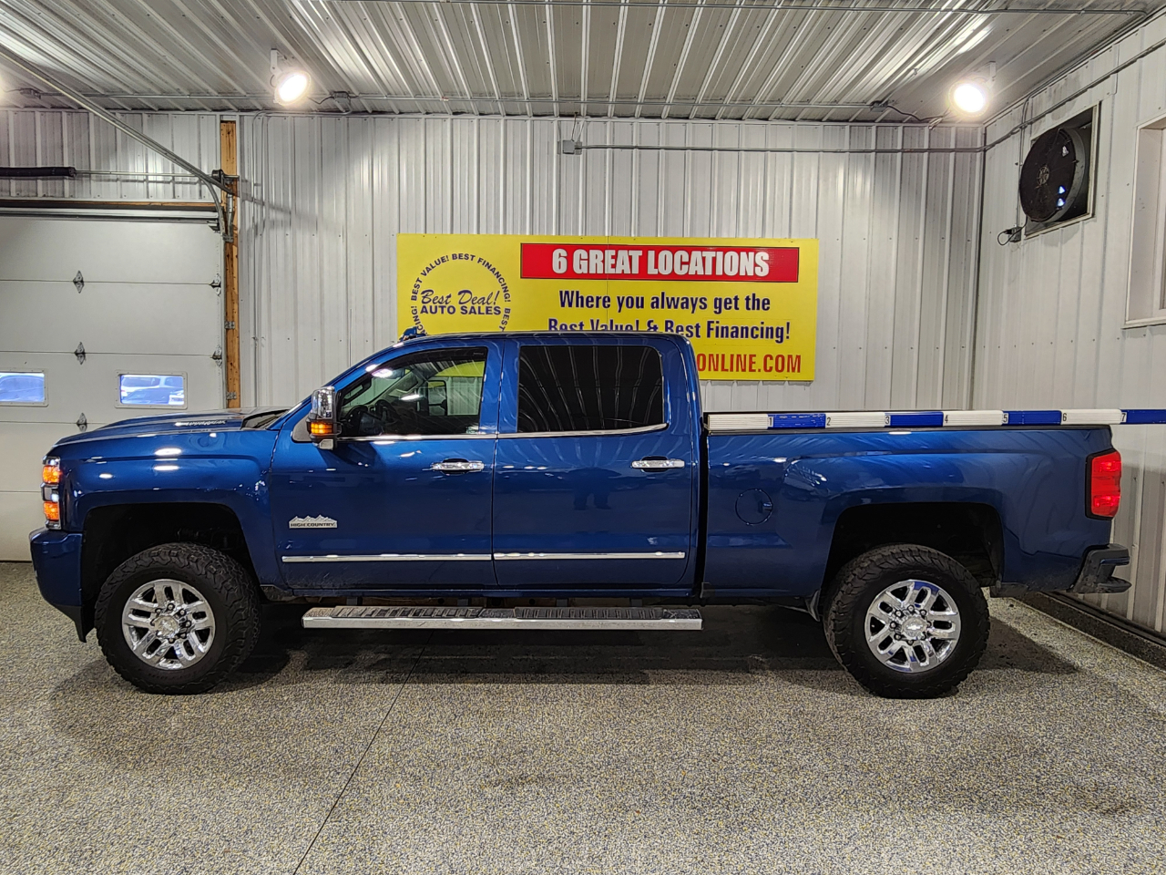 Chevrolet Silverado 2500HD High Country Crew Cab Short Box 4WD 2018 Chevrolet Silverado 2500HD High Country Crew Cab Short Box 4WD 2018
