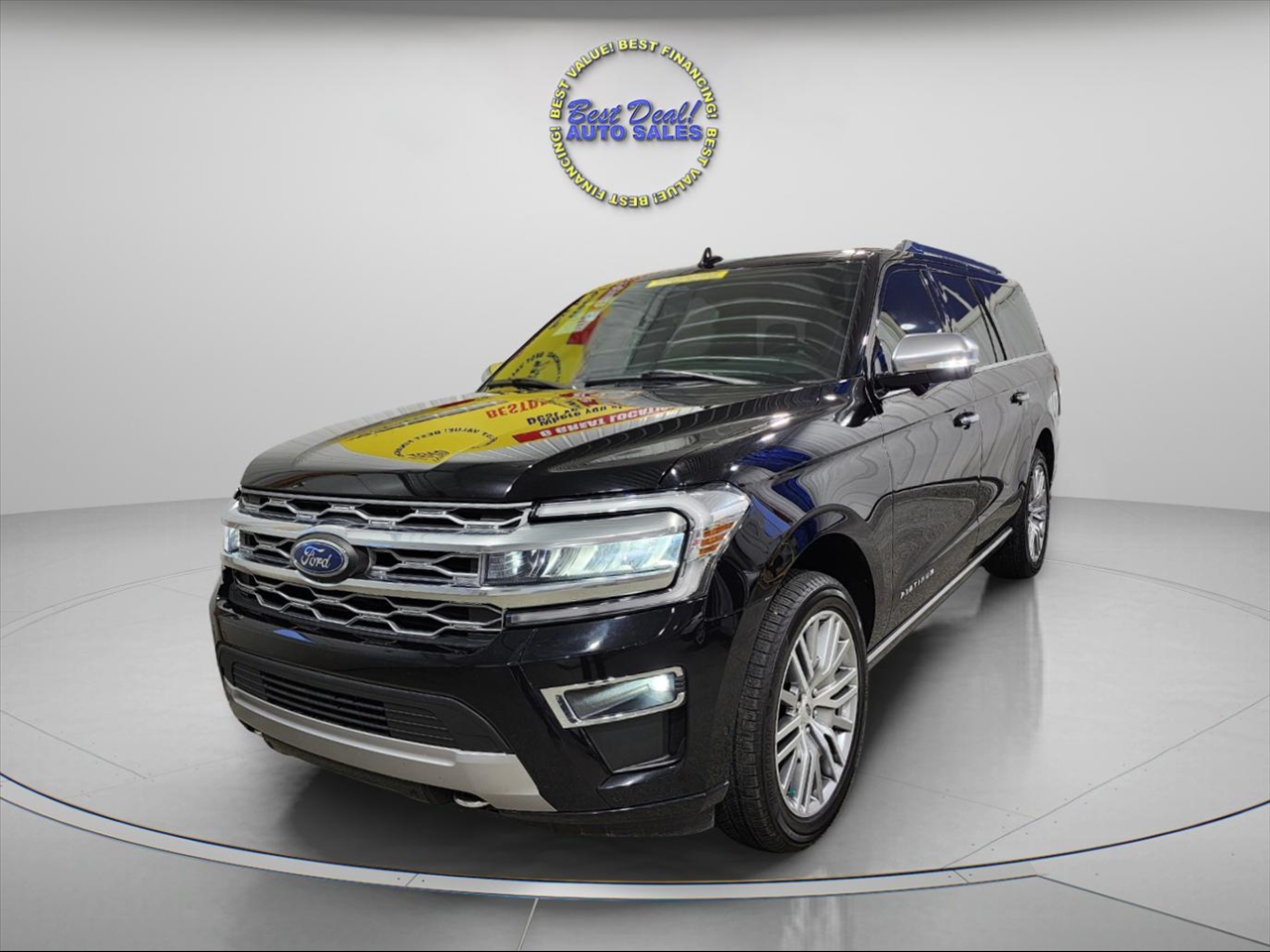 2022 Ford Expedition MAX Platinum's photo