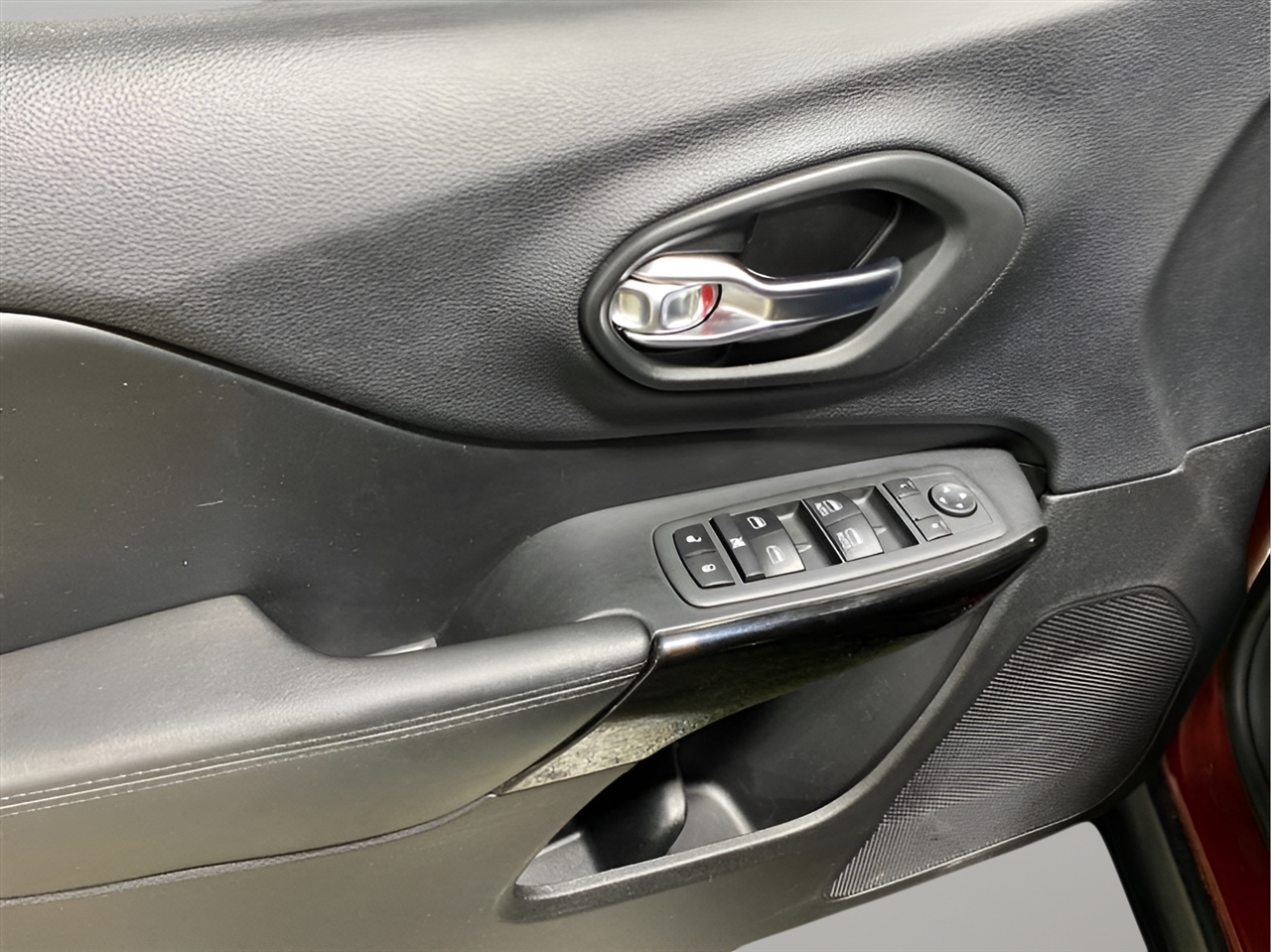 Jeep Cherokee Latitude Plus FWD 2020