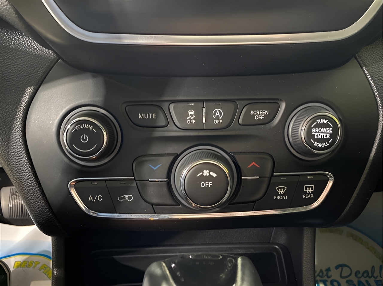 Jeep Cherokee Latitude Plus FWD 2020